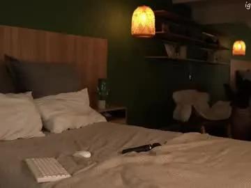 Freechat afrodita__25 on Chaturbate