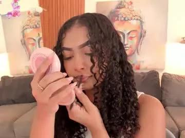 Freechat ailann_ on Chaturbate