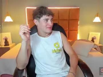 Freechat alejootwink on Chaturbate