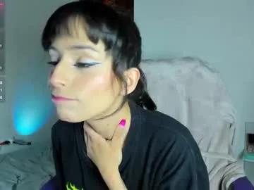 Away alien_universe on Chaturbate