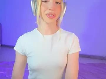 alina_lee_t — GOAL: flash ass [45 tokens remaining] Hey guys!! let's have fun  #18 #blonde #anal #skinny #squirt