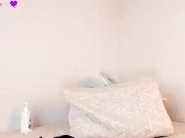 Freechat ambermiller04 on Chaturbate