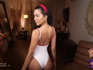 Freechat amnie_ on Chaturbate