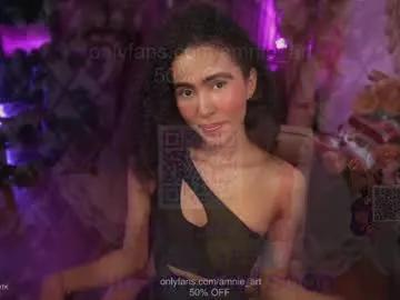 Freechat amnie_ on Chaturbate