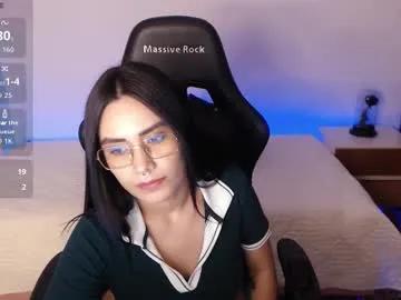amy_stiward — Touch me gently the pussy and make me wet my panties  [500 tokens left] #latina #shaved #longhair #jeans #teen