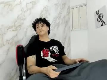 andres_cream — GOAL: CUM [581 tokens remaining] Welcome to my room! #muscle #latino #20  #hairy #new