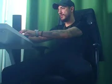 andrewbanner — Whell Whell what we have here !!?  #master #findom  #cashmaster #findom #feet