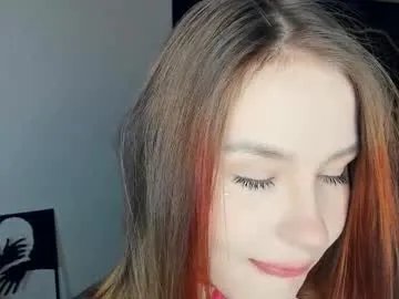 angel_to_burn on Chaturbate