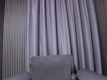 Freechat antoniovalentinidiamond on Chaturbate