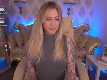 Private arolinanight on Chaturbate