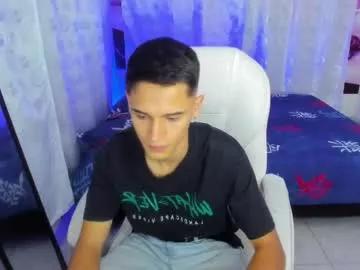 Freechat aron_boyy on Chaturbate