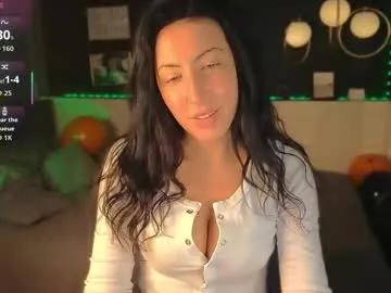 Away ashley_luxy on Chaturbate