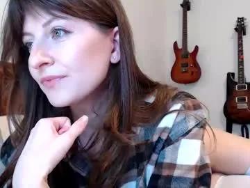 Freechat ashleyyylove13 on Chaturbate