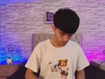 Freechat axel_draven on Chaturbate