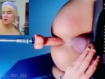 Freechat azul_poppi on Chaturbate