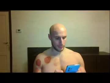 Freechat baldyboyy on Chaturbate