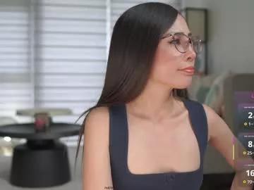 Freechat belle_adrienne on Chaturbate