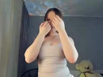 bellidream — Goal: Tease u with my sweet boobs Hi guys, I'm Bella  #new  #shy  #bigboobs #18 #teen [34 tokens remaining]