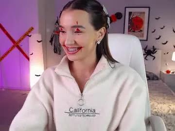 Freechat bellla_haddid on Chaturbate