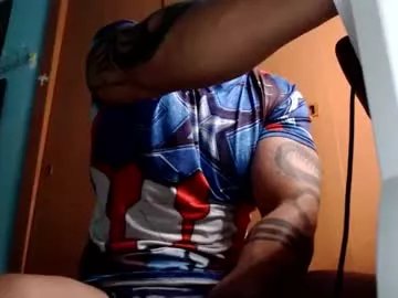 Freechat bigstallone on Chaturbate