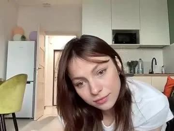 Freechat bonjourlabelle on Chaturbate