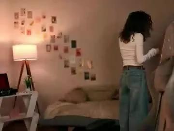 Private branchwithflowers on Chaturbate