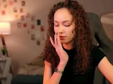 Private branchwithflowers on Chaturbate