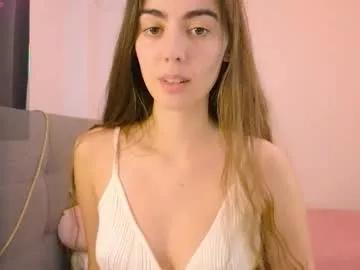 Private bratty_bun on Chaturbate