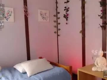 Freechat brie_cheese1 on Chaturbate