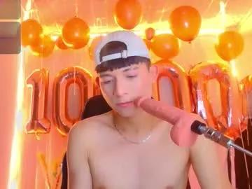 Freechat bryam_hot on Chaturbate