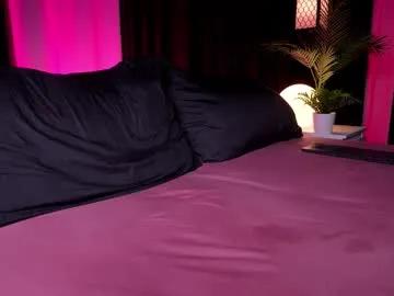 Freechat c_o_n_q_u_e_r on Chaturbate