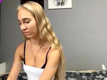 caitlinmorgenroth's avatar