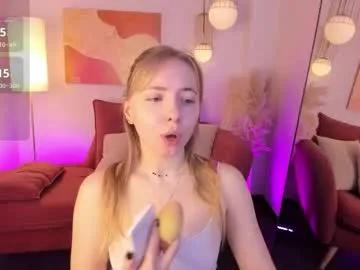 callmenora on Chaturbate 