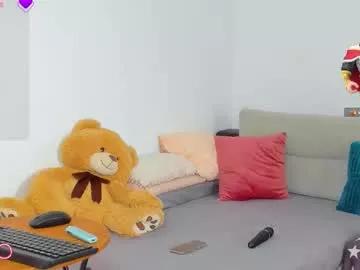 calypsosquirt on Chaturbate