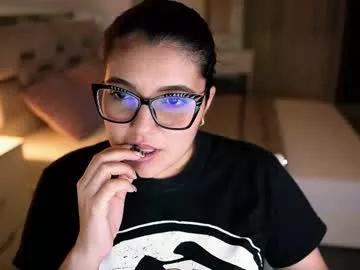 Freechat camila_buitrago on Chaturbate