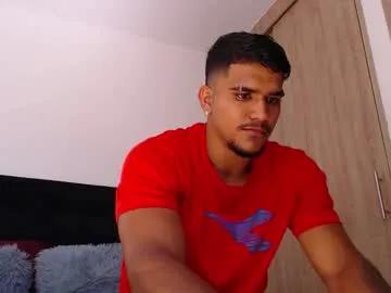 Freechat camilo_contre21 on Chaturbate