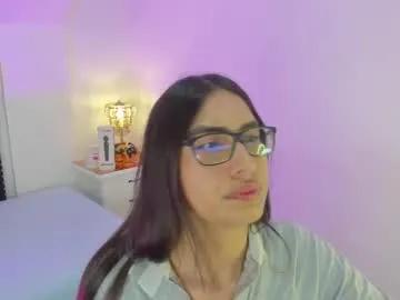 Freechat cherrylady2 on Chaturbate