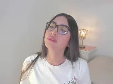 Freechat cherrylady2 on Chaturbate