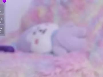 Freechat chloeminn on Chaturbate