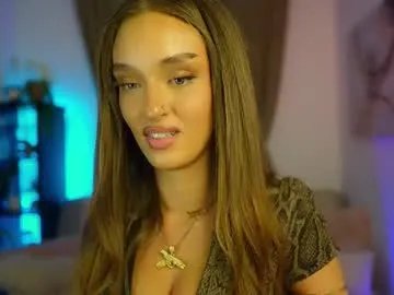 Freechat clara_smile on Chaturbate