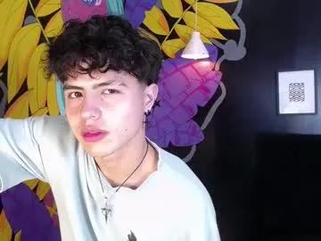 collinstone on Chaturbate 