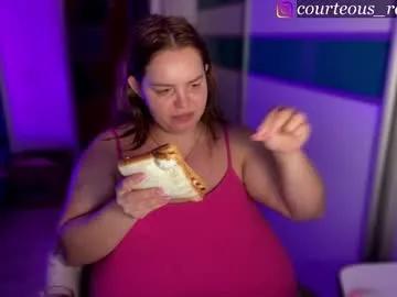 Freechat courteous_raspberrrry on Chaturbate