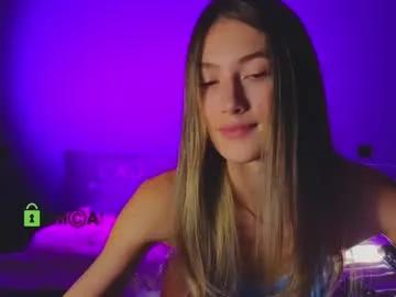 Freechat crazzy_cherry on Chaturbate