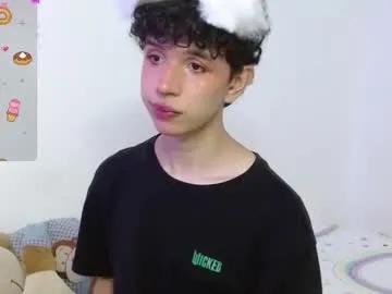 cuddly_twinkie's avatar