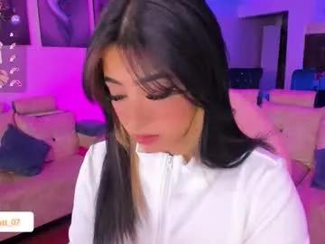 Freechat cute_sarita18 on Chaturbate