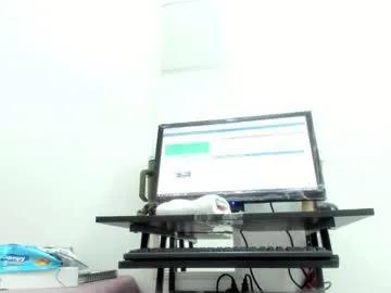 Freechat dalia_2 on Chaturbate