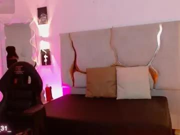 Freechat daphnne_tay on Chaturbate