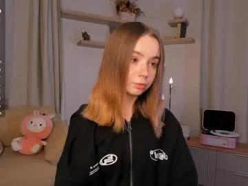 Freechat darklycurious on Chaturbate