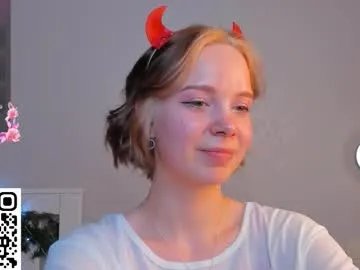 deyvessa on Chaturbate