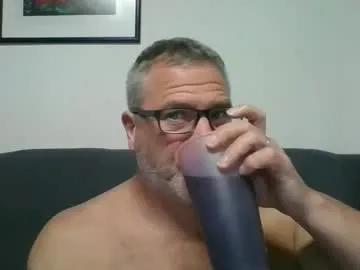 Avatar of diamond_couple_82